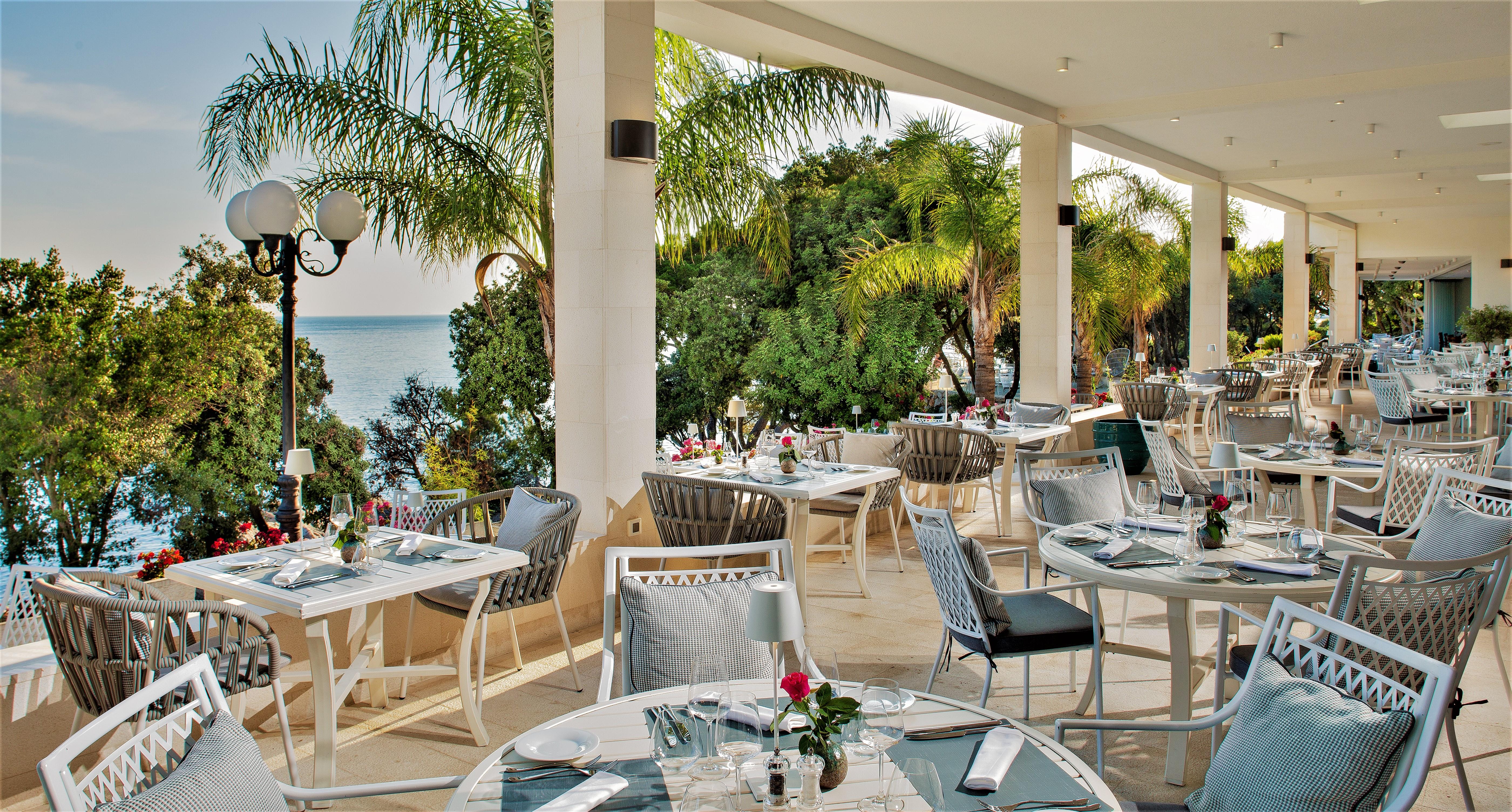 דוברובניק Royal Princess Hotel מראה חיצוני תמונה The restaurant at the hotel
