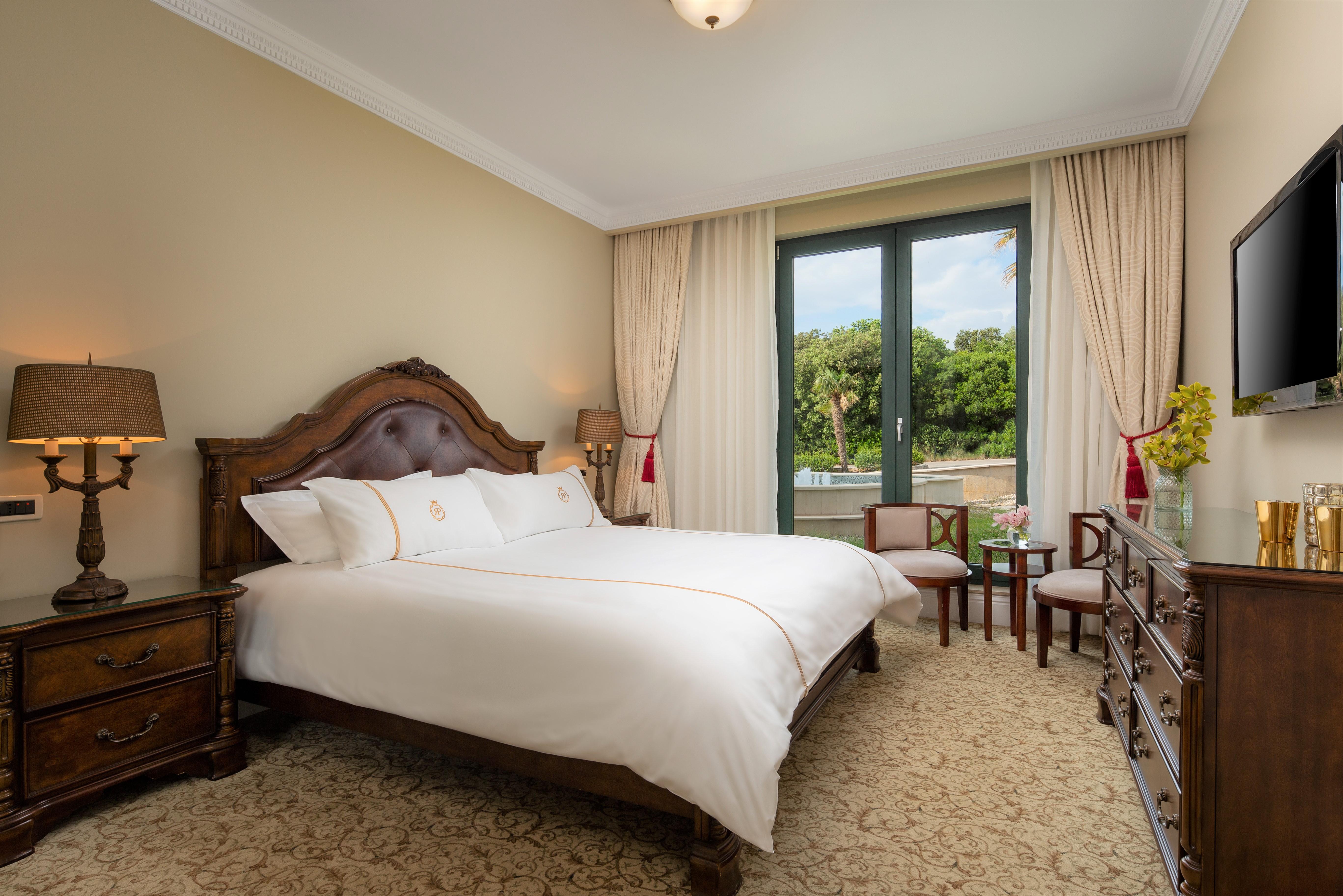 דוברובניק Royal Princess Hotel מראה חיצוני תמונה A bedroom at the hotel