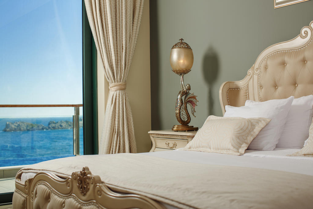 דוברובניק Royal Princess Hotel מראה חיצוני תמונה A bedroom at the hotel